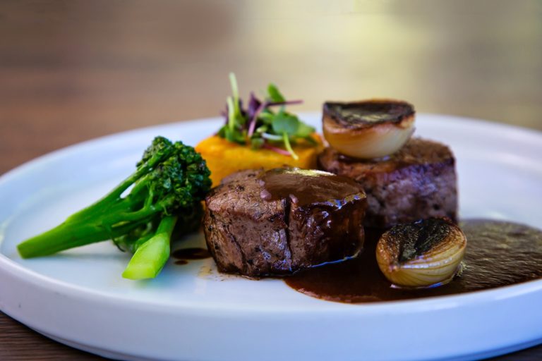 La Petite Ferme Welcomes Award Winning Chef Richard Carstens | La Petite Ferme